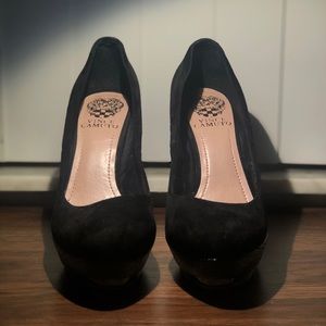 Vince Camuto Black Suede Round Toe